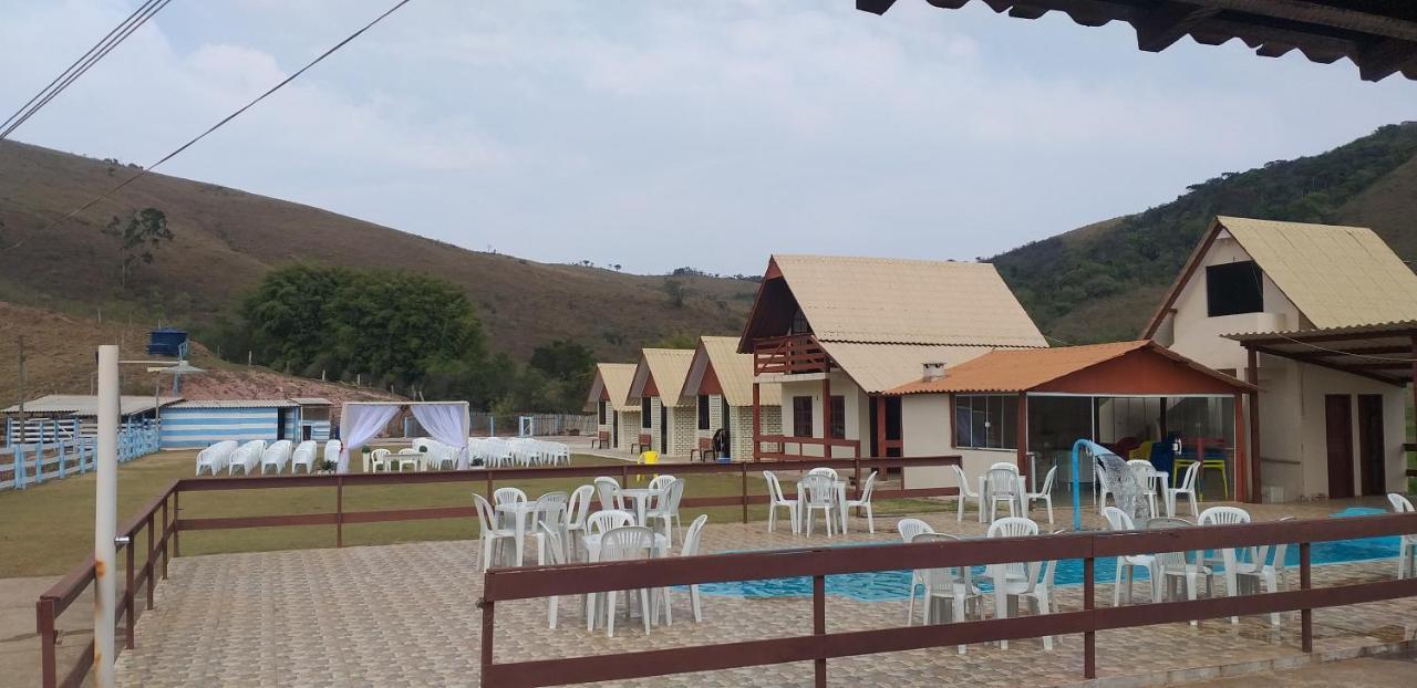 Pousada Recanto Feliz Carvalhos Mg Kültér fotó